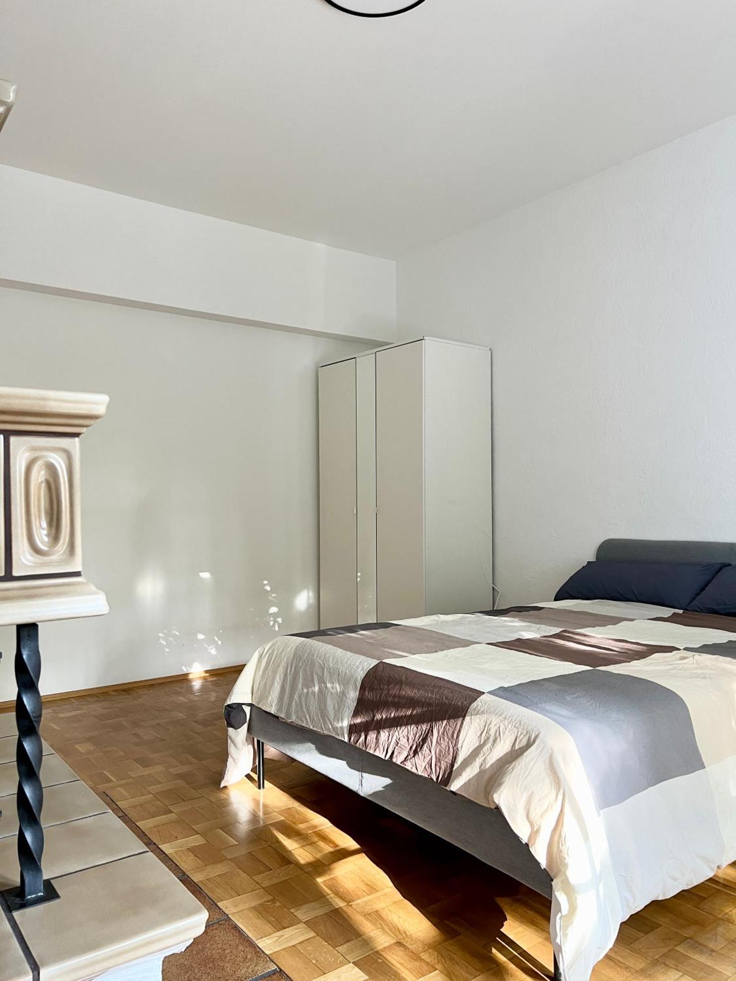 City House Нойс Екстер'єр фото