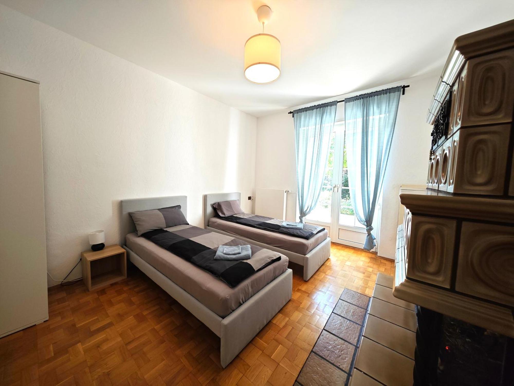 City House Нойс Екстер'єр фото